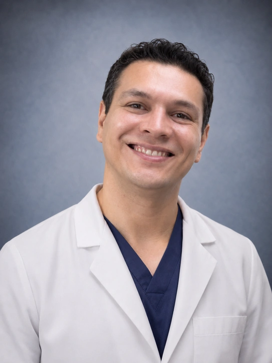 Dr. Rolando Carrasco