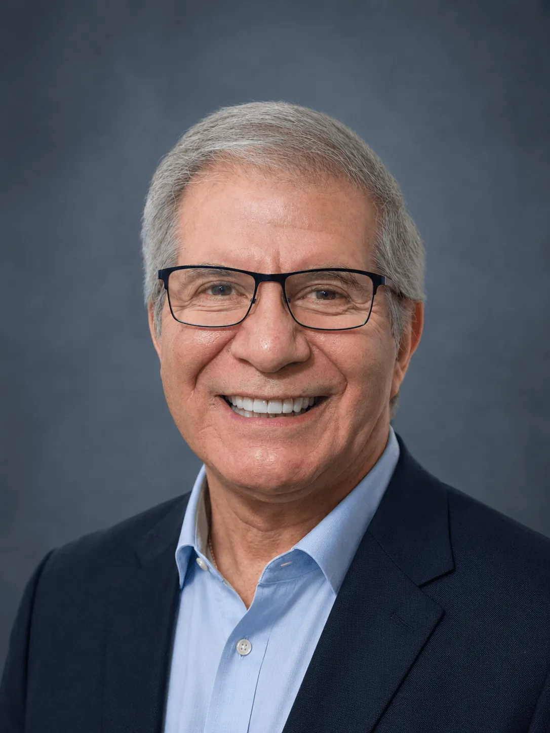 Prof. Dr. Luis Quevedo — Director del Evento